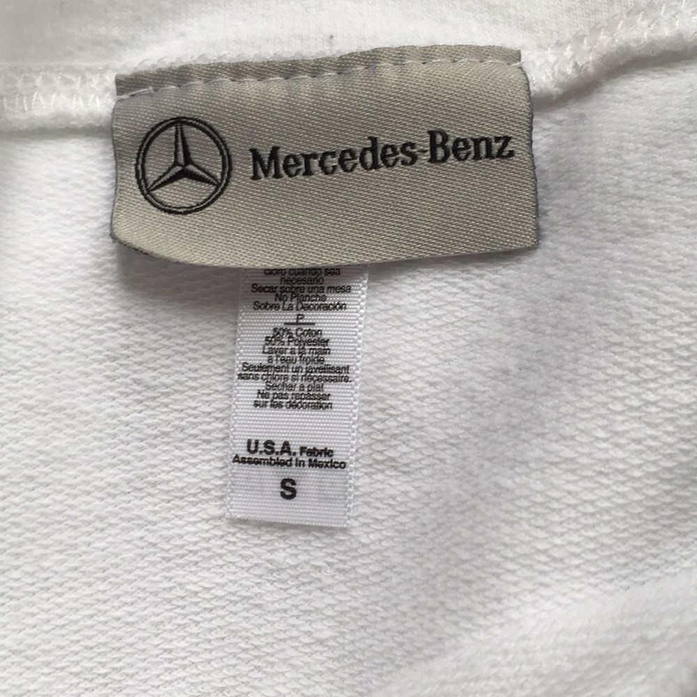 Mercedes-Benz Sweaters - Picture 2 of 12